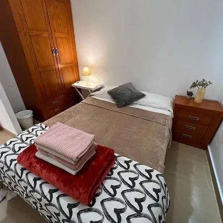 Habitación en casa particular Alquiler De Con Baño Compartido, Buen Wifi! *