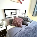 Quarto em Acomodações Particulares Alcamar Habitación Privada Con Baño Compartido Cerca Al Mar!