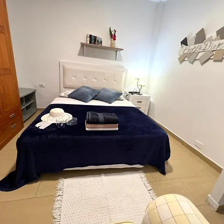 Alquiler De Privada Con Bano Compartido Cerca Al Mar! * Alcalá la Real