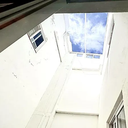 Alquiler De Privada Con Bano Compartido Cerca Al Mar! Homestay szállás *